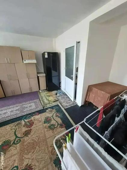 A 33 Proprietarul vinde casa energiei gara construita acum 3 an din caramida , - 9