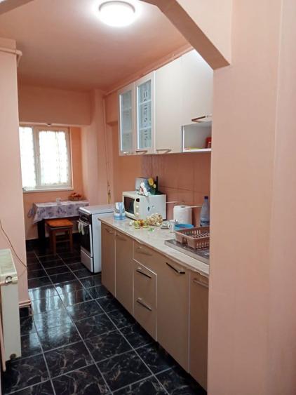 Inchiriez Apartament 1 camera - 2