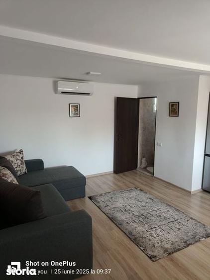 Casă cu 2 camere cu Teren 50 Mp în Corbu
