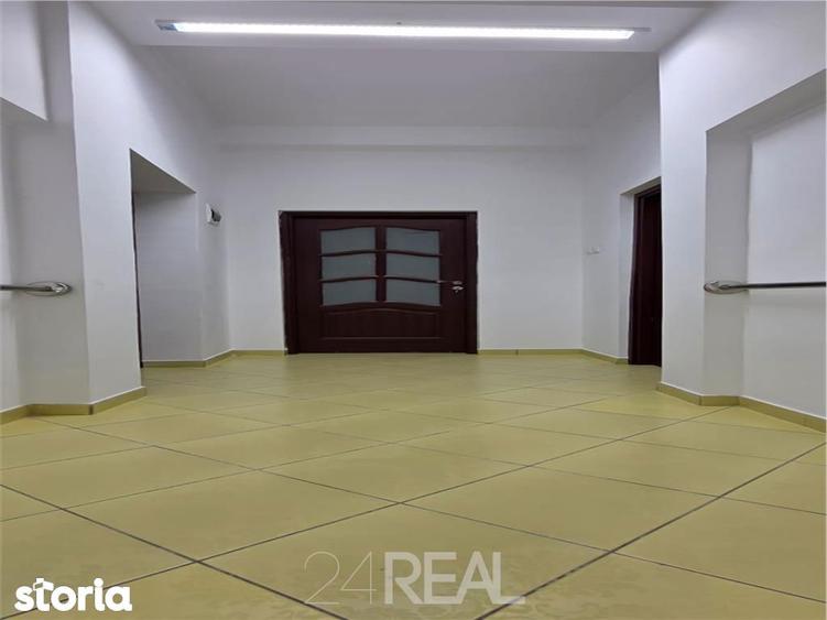 Vila pretabila activitate de birouri, retail, clinica - 278 mp - 5