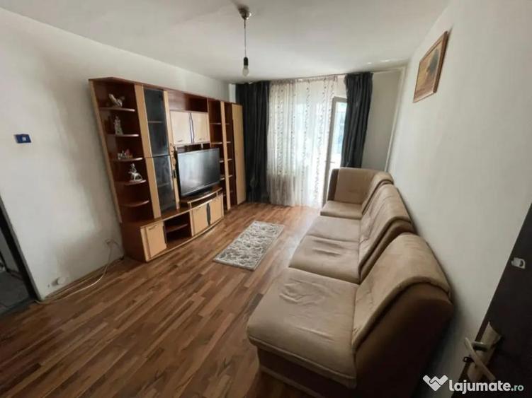 Apartament 3 camere decomandat, 65 mp, zona Lapus - 6