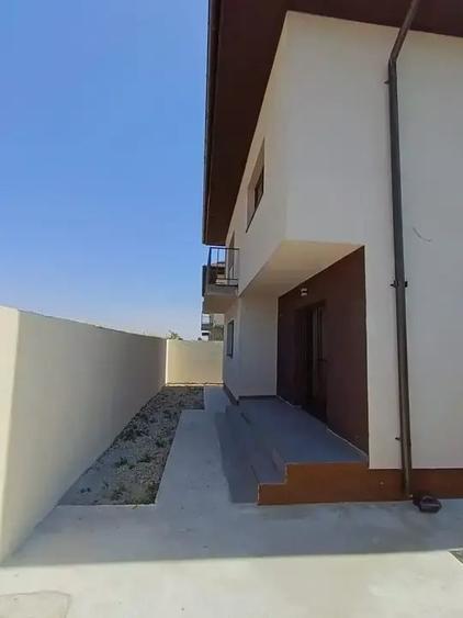 Vila Noua De Vanzare 4 Camere Afumati | Curte 300 MP - 10