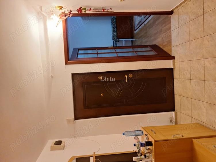 Inchiriez apartament 2 camere Inchiriez apartament 2 camere