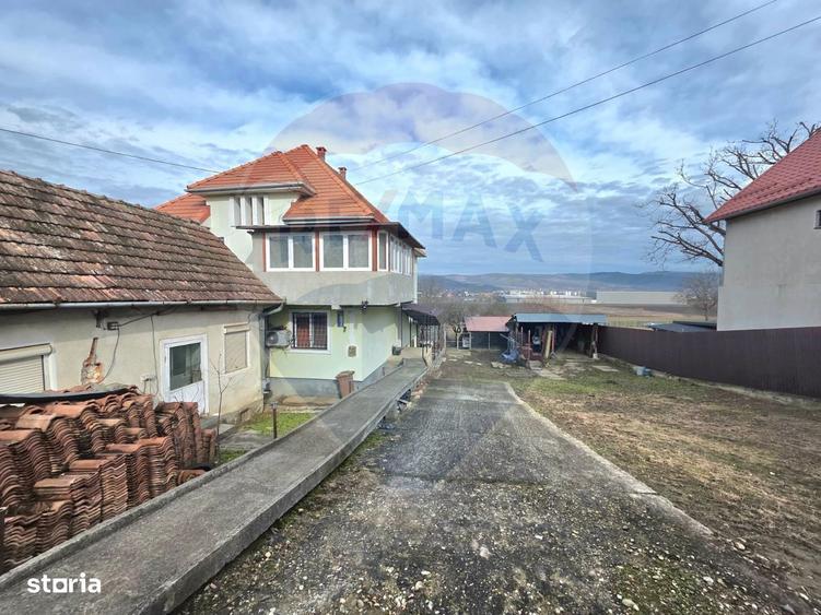 Casa pe strada Prefect Vasile Molovan- Tarnaveni - 1