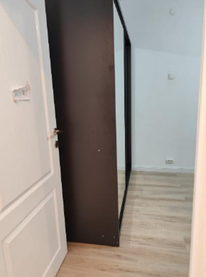 Apartament cu 3 camere semidecomandat în Drumul Taberei