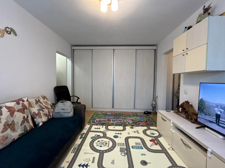 Dristor 2 Camere Etaj 1 Bloc Reabilitat 52 Mp Instalatii Schimbate 3 Min Metrou - 3