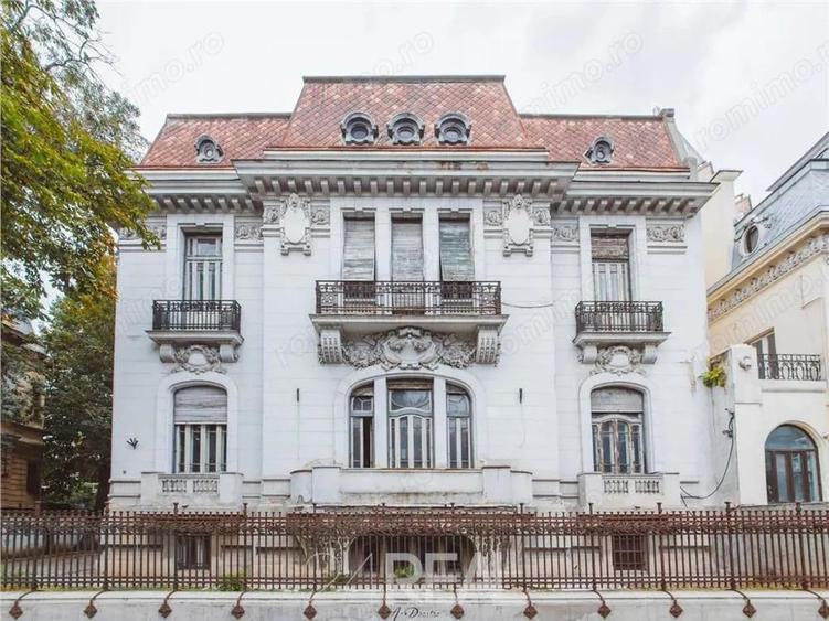 Inchiriere vila interbelica in zona stradala, ultracentrala - 4