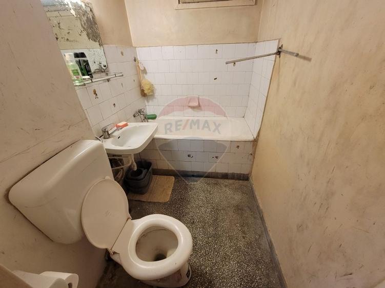 2 cam | Bazilescu | 46 mp + balcon 10 mp | etaj 8 | renovabil - 7