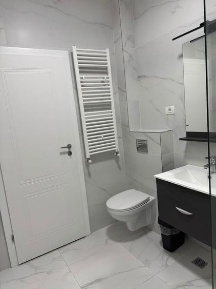 Inchiriez studio la mare 47 mp utili cu loc parcare Navodari - 2