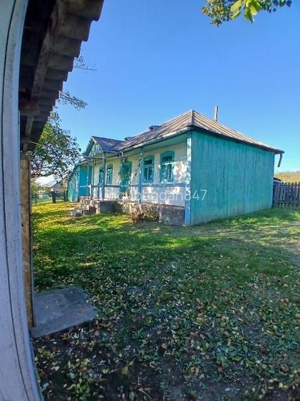 Vând  Casa locuibila batranească