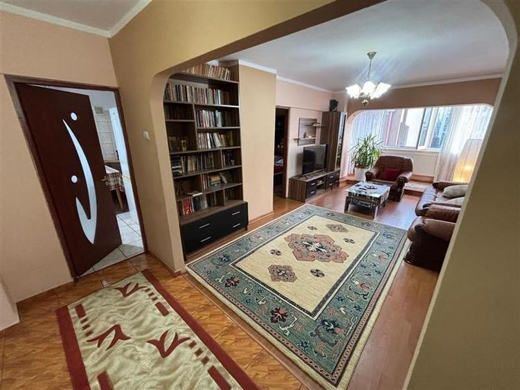 ULTRACENTRAL - Apartament 3 camere - etajul 1 - 1