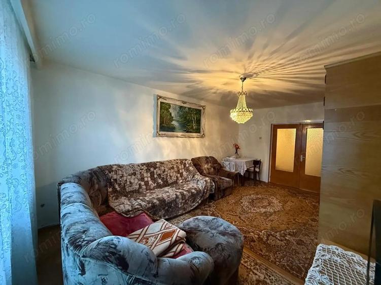 Apartament 3 camere de inchiriat,decomandat, etaj 1, 90 mp - 3