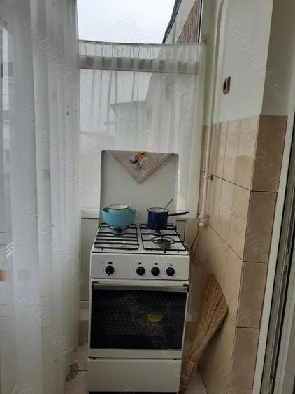 Vanz. Apart..2 cam. cf.1 dec, et.4 supr. utila 50.mp.+ balc.7 ml., aproape str.Randunici, Zona Obor - 16