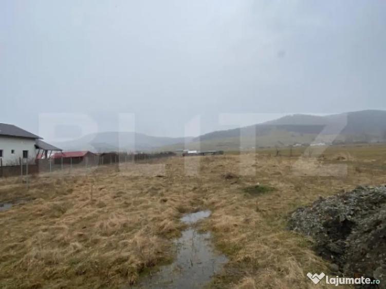 Teren intravilan 2.350 mp Unirea, zona Aerodrom UTR - 1