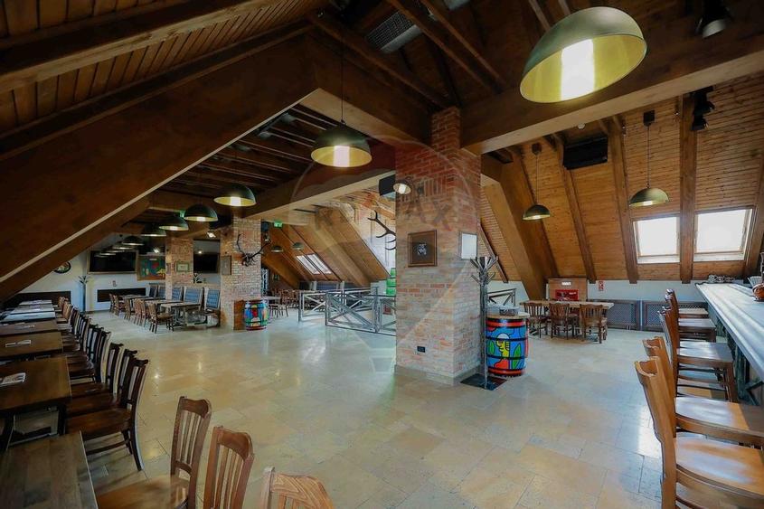 De vanzare - Proprietate premium in zona istorica a Oradiei - 20