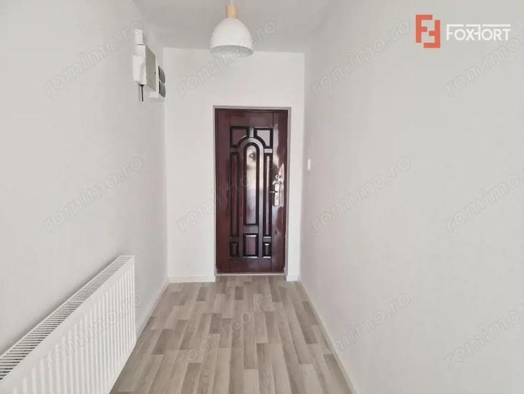 Casa individuala de vanzare cu 3 camere si teren de 710 mp - Izvin - 17