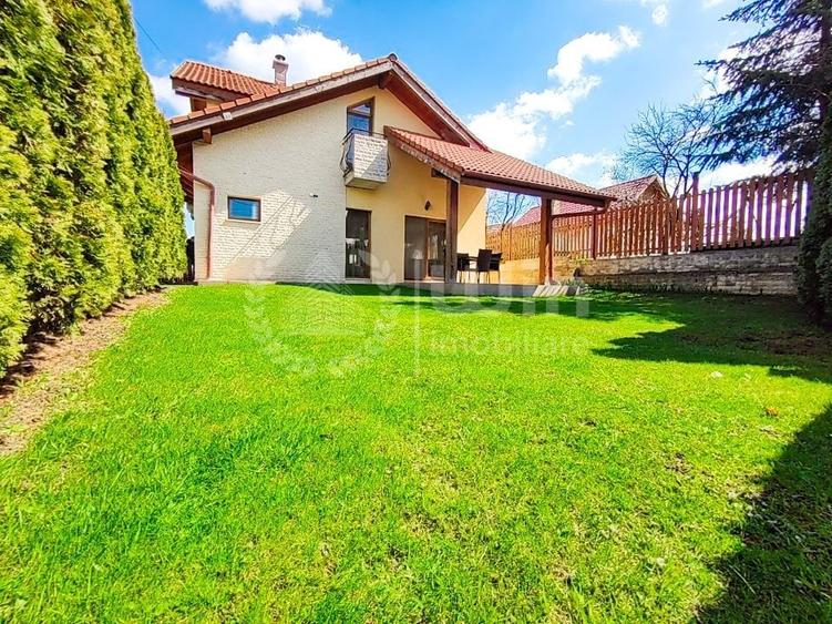 Casa individuala | 175mp | 3 Locuri de Parcare | Teren 400mp | Europa - 1