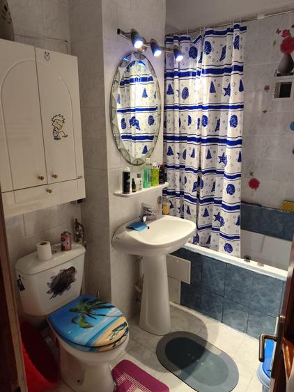 Vând apartament cu 3 camere decomandat - 10