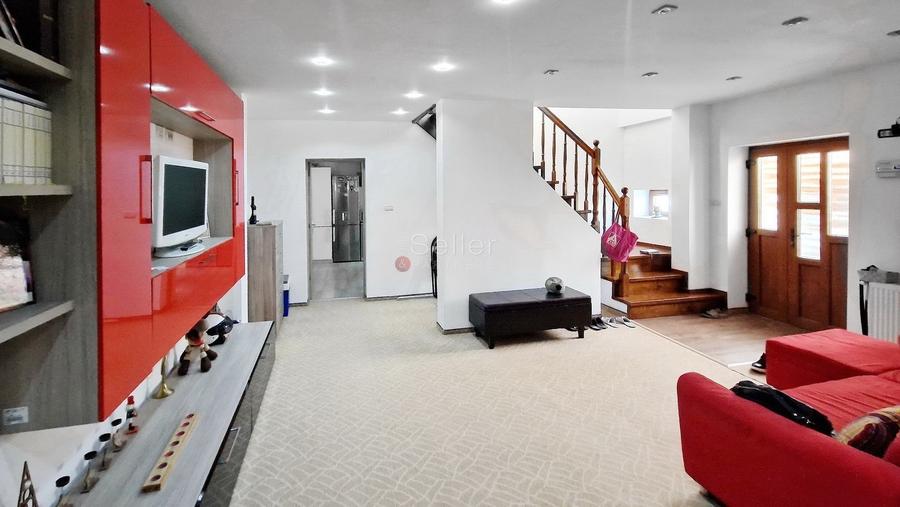 Aproape de Zona Comerciala - 3