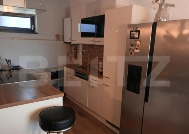 Casa de vanzare, 3 camere, 106 mp + 691 mp teren, zona linis - 8