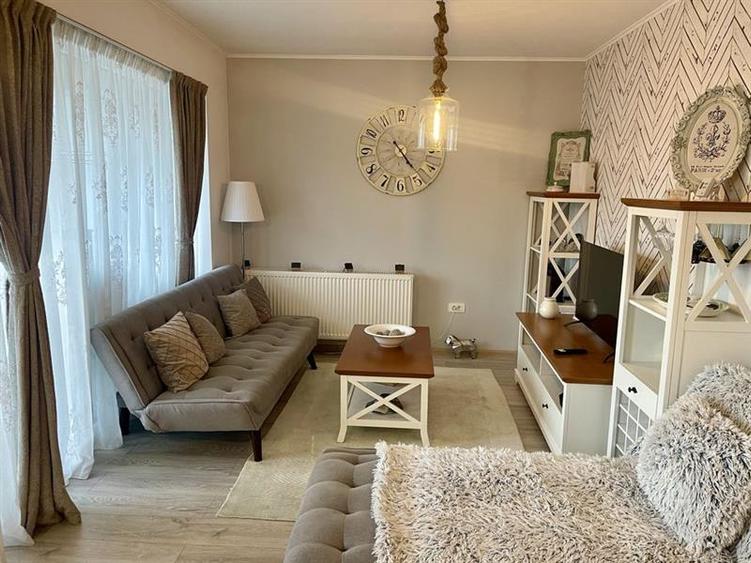 Apartament premium 2 camere Coresi Kasper Pietonal  Parcare + boxa - 1