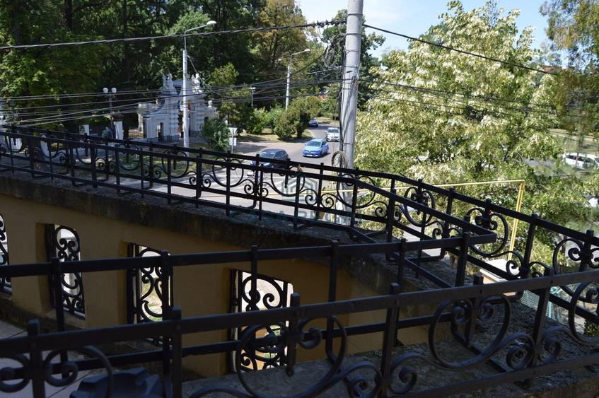 Cladire 4 nivele in centrul istoric - 13