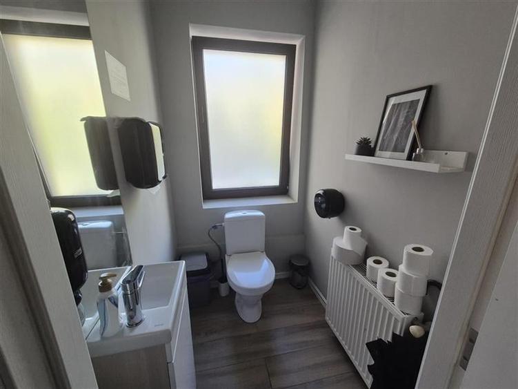 Birou in spatiu coworking la 3 minute de Piata Victoriei - 7