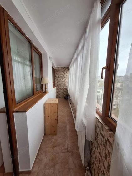 Vanzare apartament 2 camere Micro 21 - 2