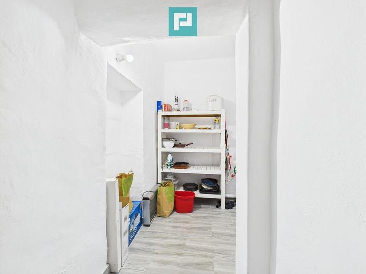 Casa 3 camere renovata cu poten?ial in Ketegyhaza - 2