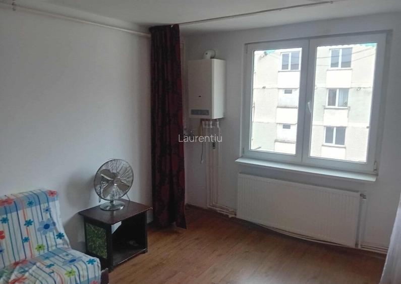 Garsoniera Maratei 24mp etaj 3 renovata centrala termopan baie cu dus Garsoniera Maratei 24mp etaj 3 renovata centrala termopan baie cu dus