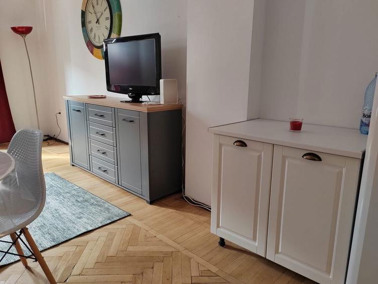 Studio Piata Romana - Bulevardul Gheorghe Magheru - 3