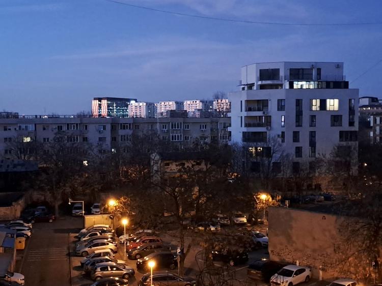 13 SEPTEMBRIE | DR. SARII | c-tie 2000 - 1