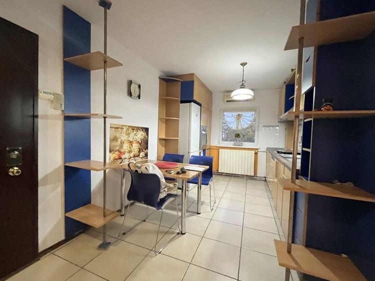 Apartament spațios de &icirc;nchiriat si garaj - Calea Aradului - 14