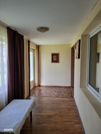 Casă cu 3 camere în Nicșeni