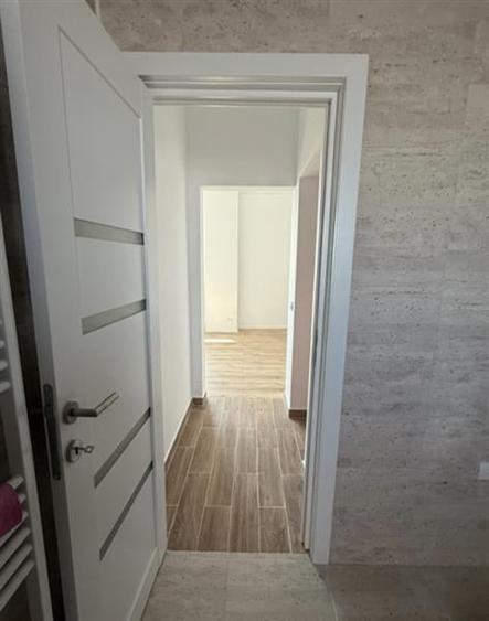 Vanzare Garsoniera Decomandata Bd.Alexandru Obregia - 4