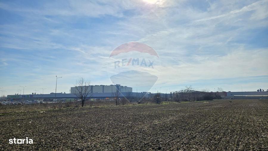 Teren Comercial De Exceptie Pozitie Strategica Zona Comerciala Majora - 1