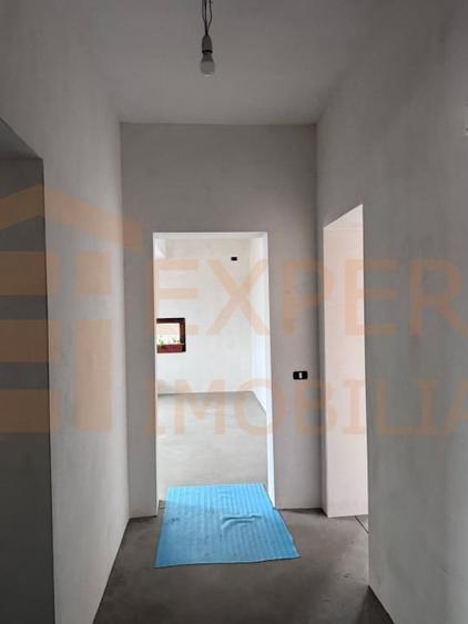 Apartament 3 camere situat in zona Dacia - 5