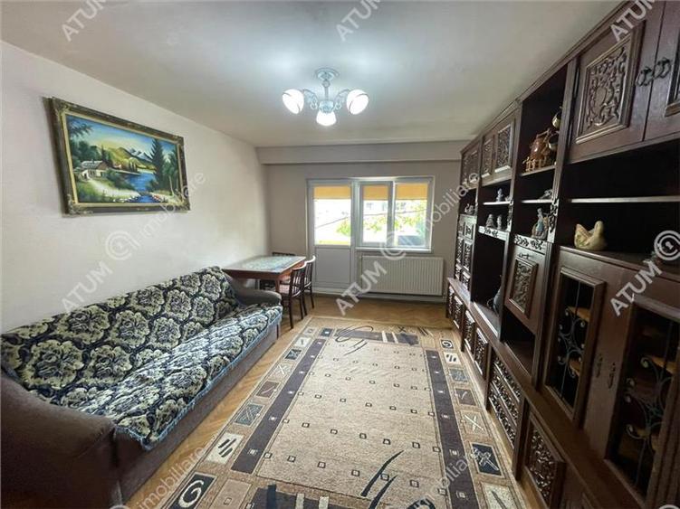 Apartament 3 camere decomandate 2 balcoane zona Turnisor Sibiu - 1