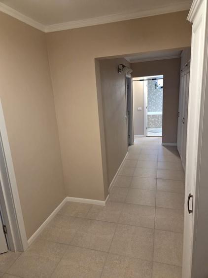Apartament cu 3 camere decomandat în Rahova