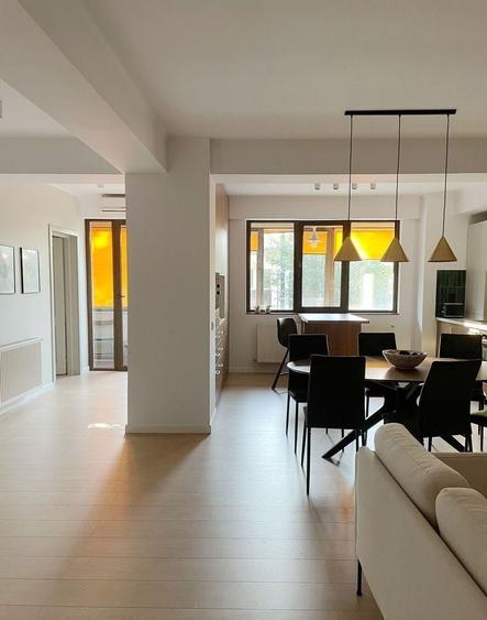 Apartament cu 3 camere, mobilat în Domenii