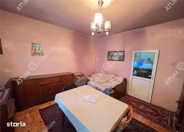 Casă cu 3 camere cu Teren 310 Mp în Trei Stejari