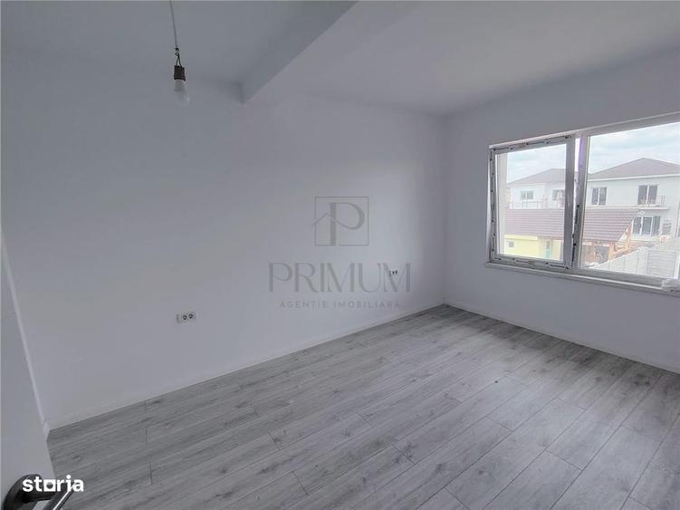 Casă cu 4 camere decomandat în Central