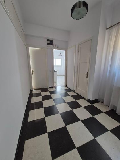 Duplex cu 9 camere cu Teren 100 Mp în Dorobanți