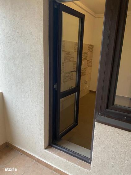 Apartament cu 2 camere semidecomandat în Giurgiului