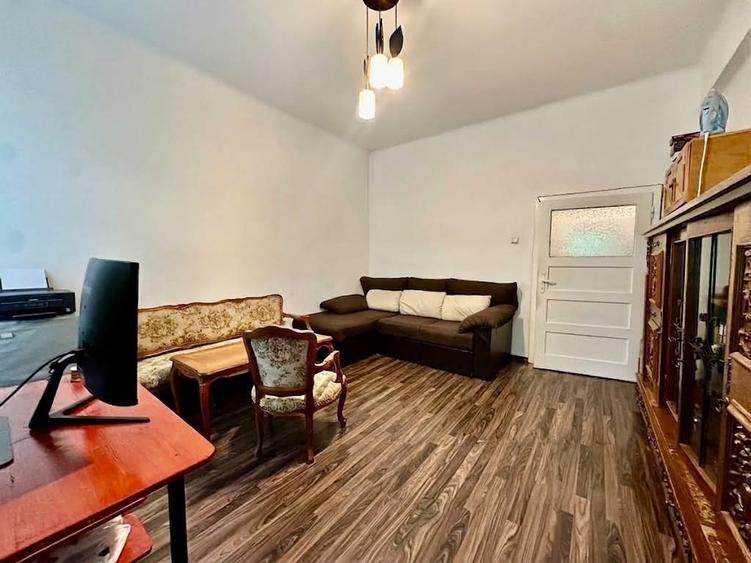 Apartament cu 2 camere în Centrul Civic