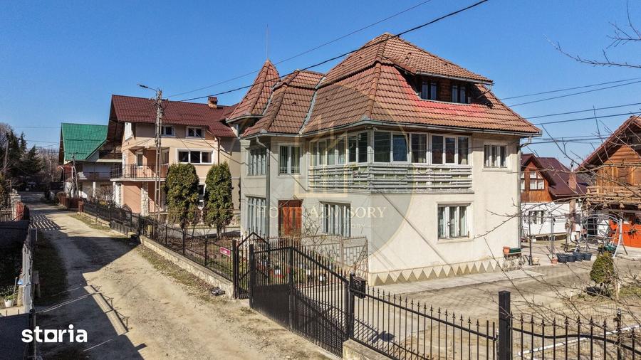 Casă cu 5 camere cu Teren 1500 Mp în Bran