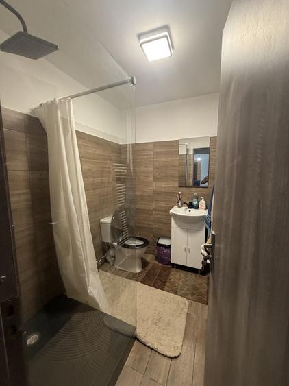 Apartament cu 4 camere în Central