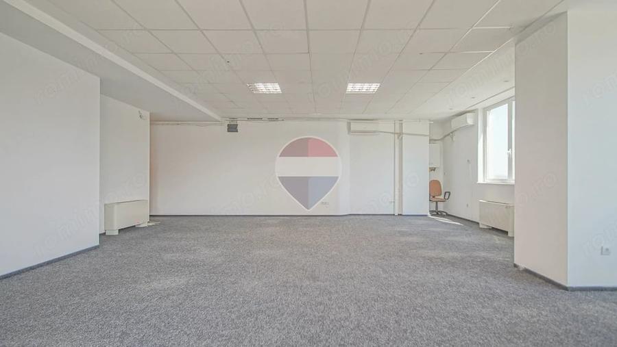 Spațiu comercial, de 79 mp, în Vlahuță