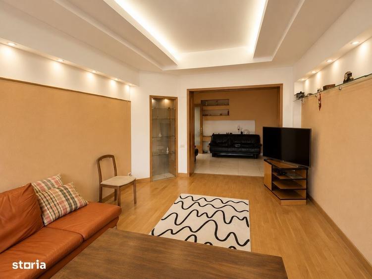 Apartament cu 3 camere decomandat în Ultracentral