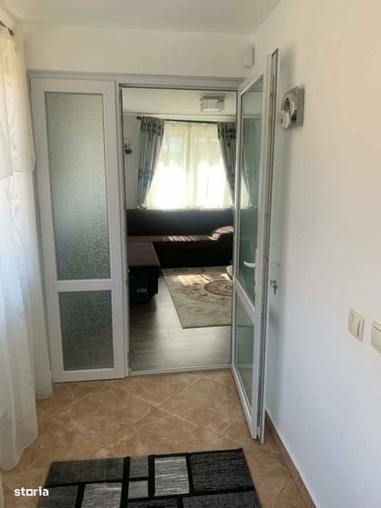 Casă cu 4 camere în Călinești